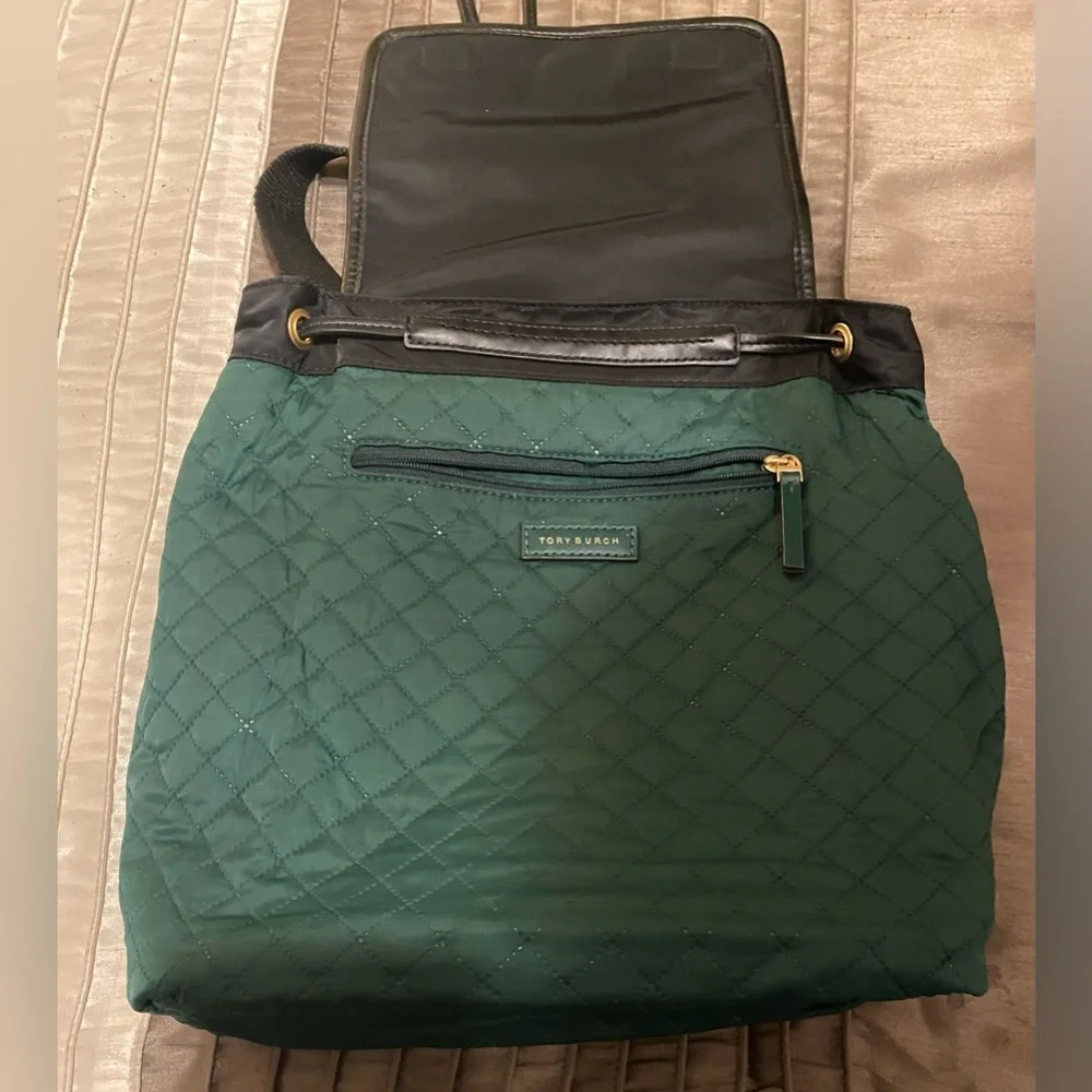 TORY BURCH- EUC Perry Black Nylon Quilted Green Interior Flap Cinched Backpack